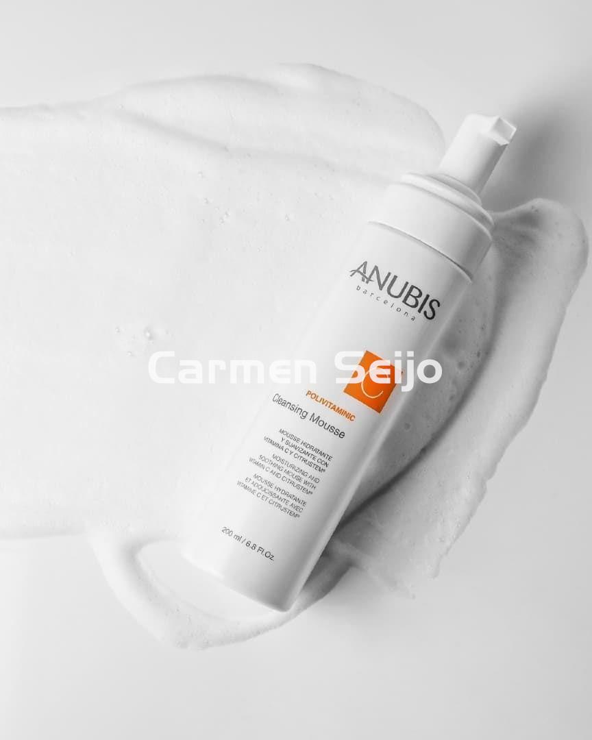 Anubis Limpiador Iluminador con Vitamina C Cleansing Mousse Polivitaminic - Imagen 2