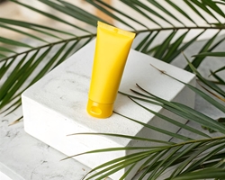 3 razones para utilizar maquillaje con protección solar