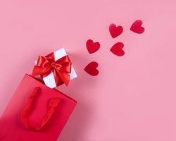 ¡Celebra este San Valentín regalando una de nuestras tarjetas regalo!