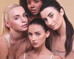 ¡Descubre la línea de maquillaje Dress Me All Day!