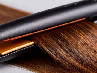 ¿Noviembre = encrespamiento? ¡Dile adiós con los mejores productos de peluquería!