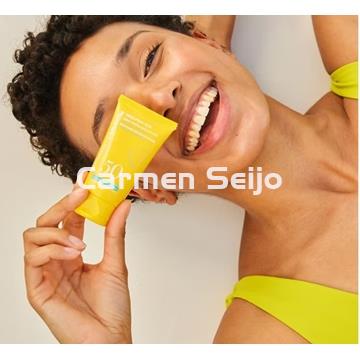 Germaine de Capuccini Crema Solar Antiedad SPF 50 Timexpert Sun - Imagen 2