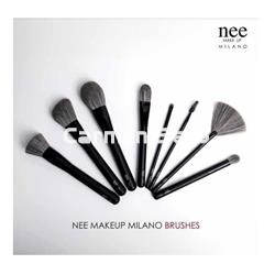 Nee Make Up Milano Pincel Multifunción Blender Brush Nº111 - Imagen 2