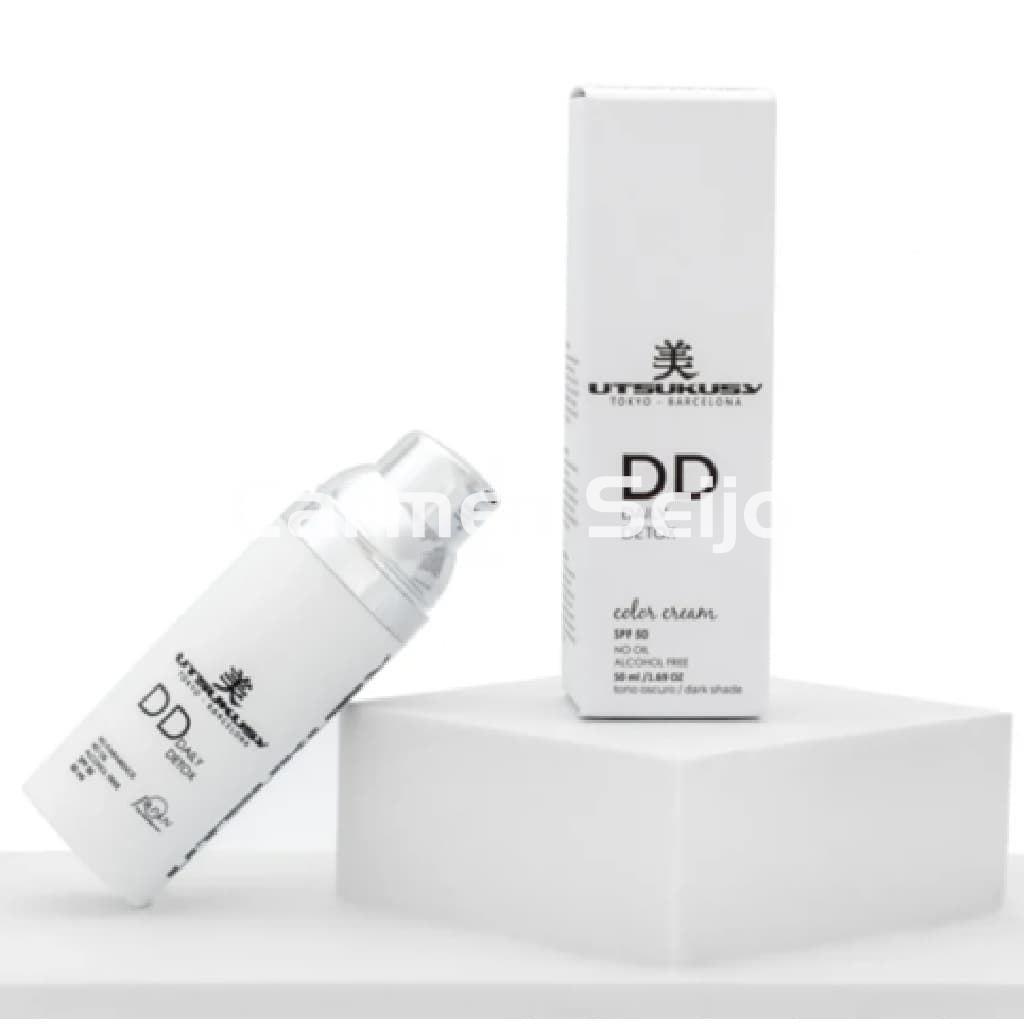 Utsukusy DD Color Cream SPF 50 Tono Oscuro - Imagen 1