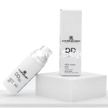 Utsukusy DD Color Cream SPF 50 Tono Oscuro - Imagen 1